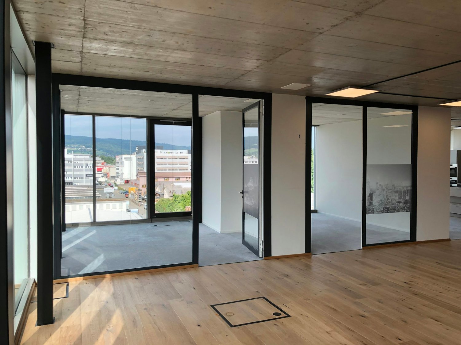 703m² ufficio