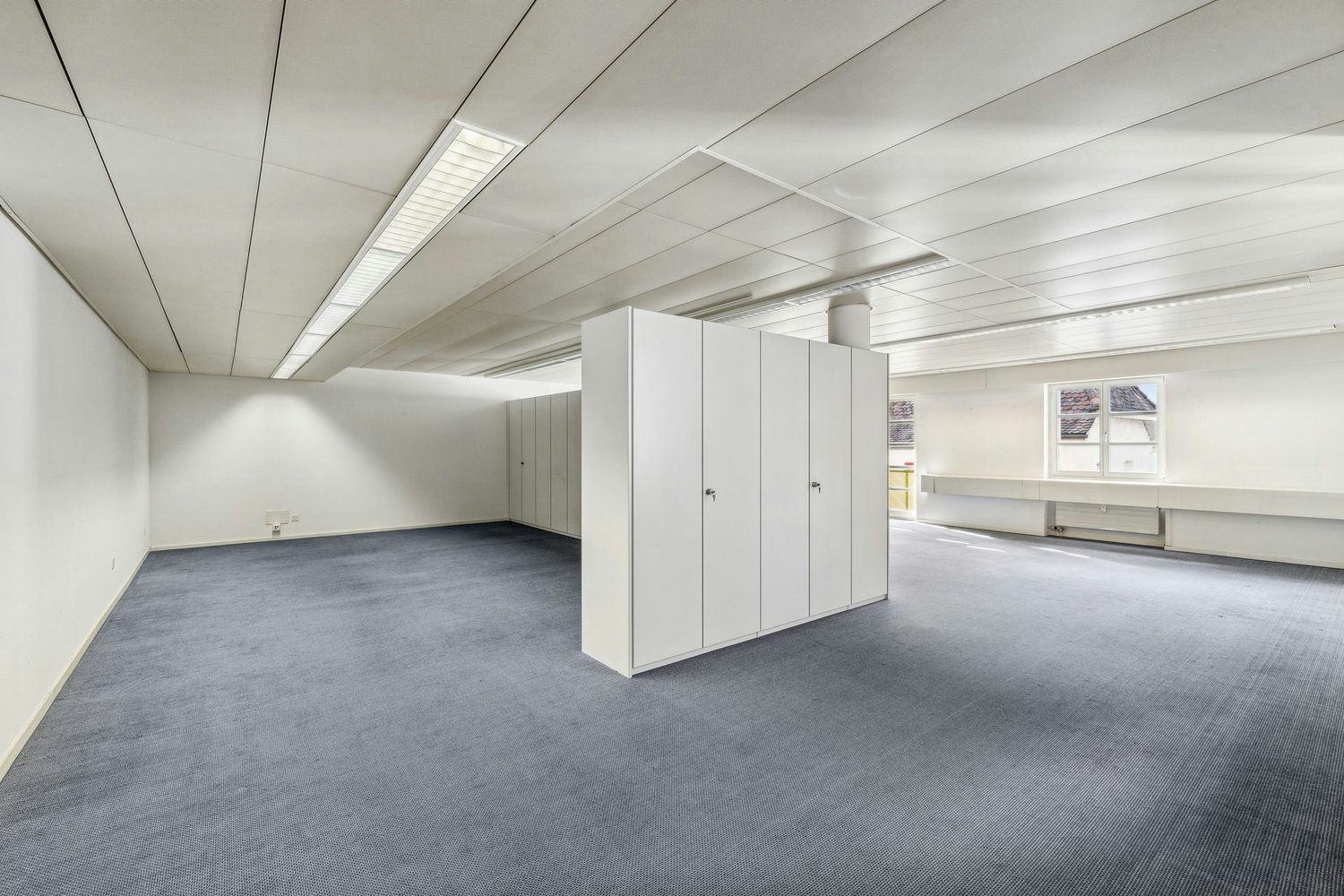 475m² ufficio, foto 4 di 10