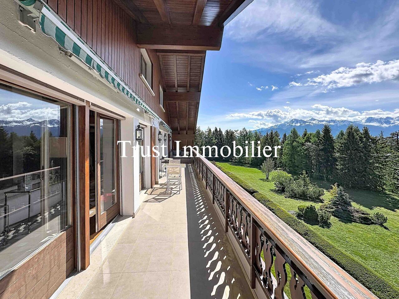 Appartamento di 9 ½ locali