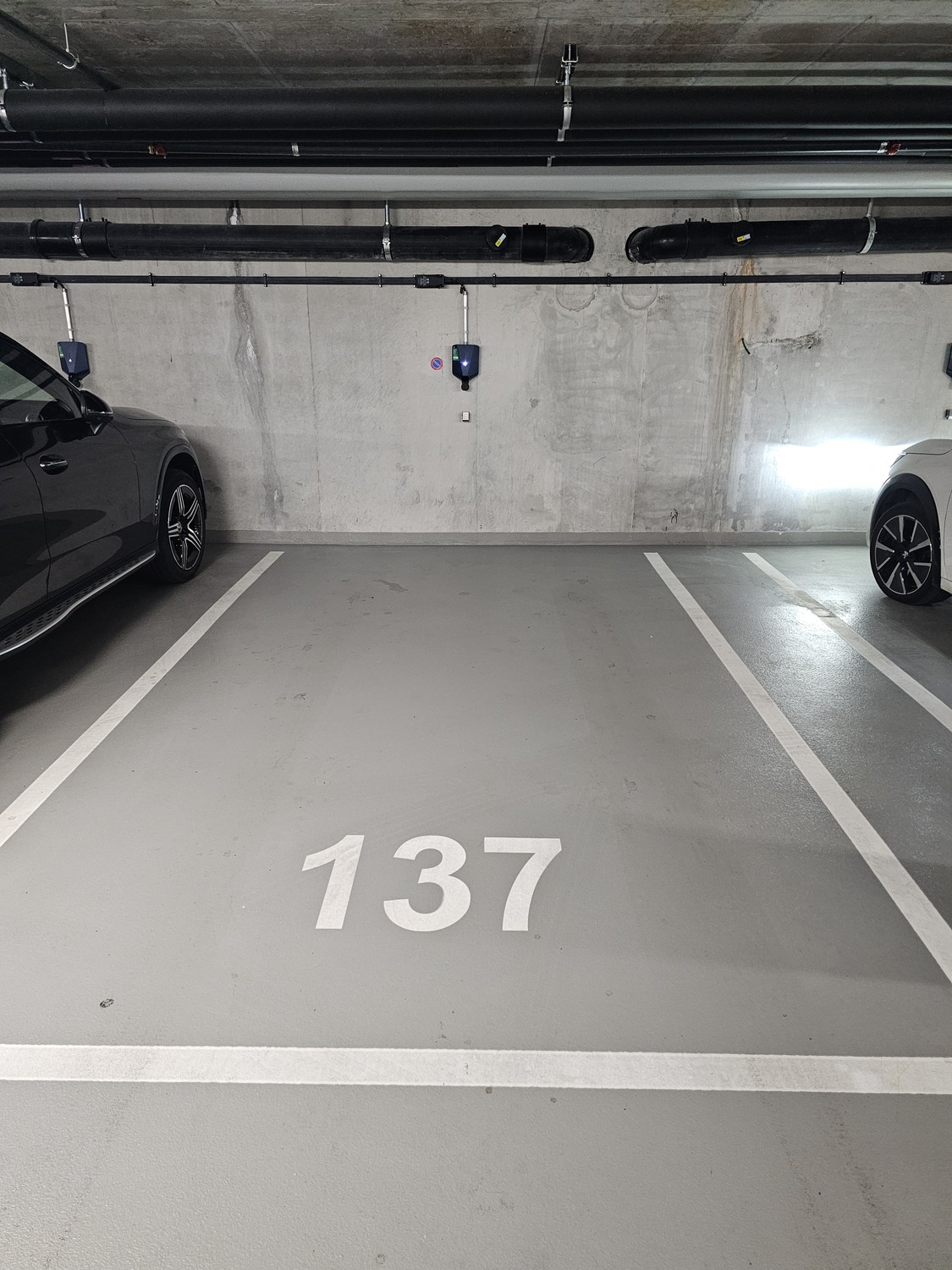 15-15m² posto aperto, foto 1 di 2