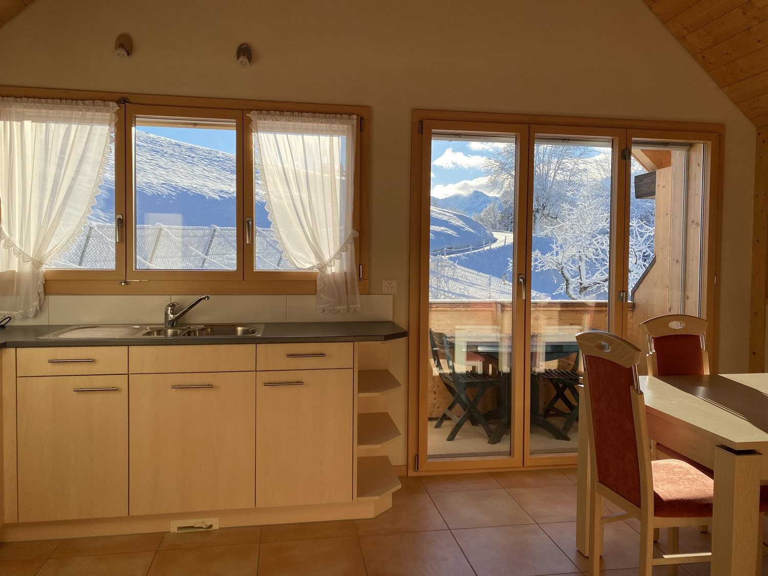 appartamento arredato di 2 ½ locali, foto 2 di 10