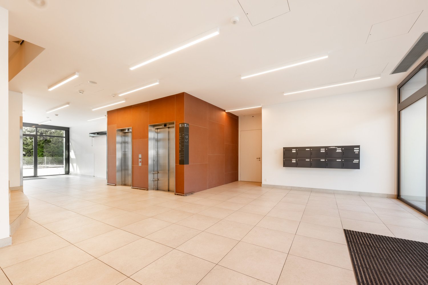 250m² ufficio