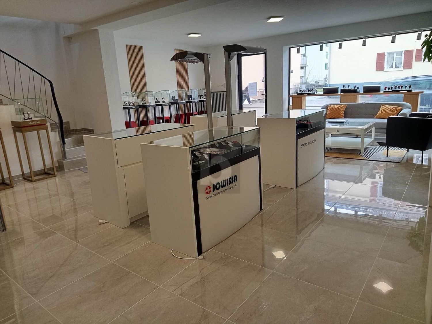 150m² office
