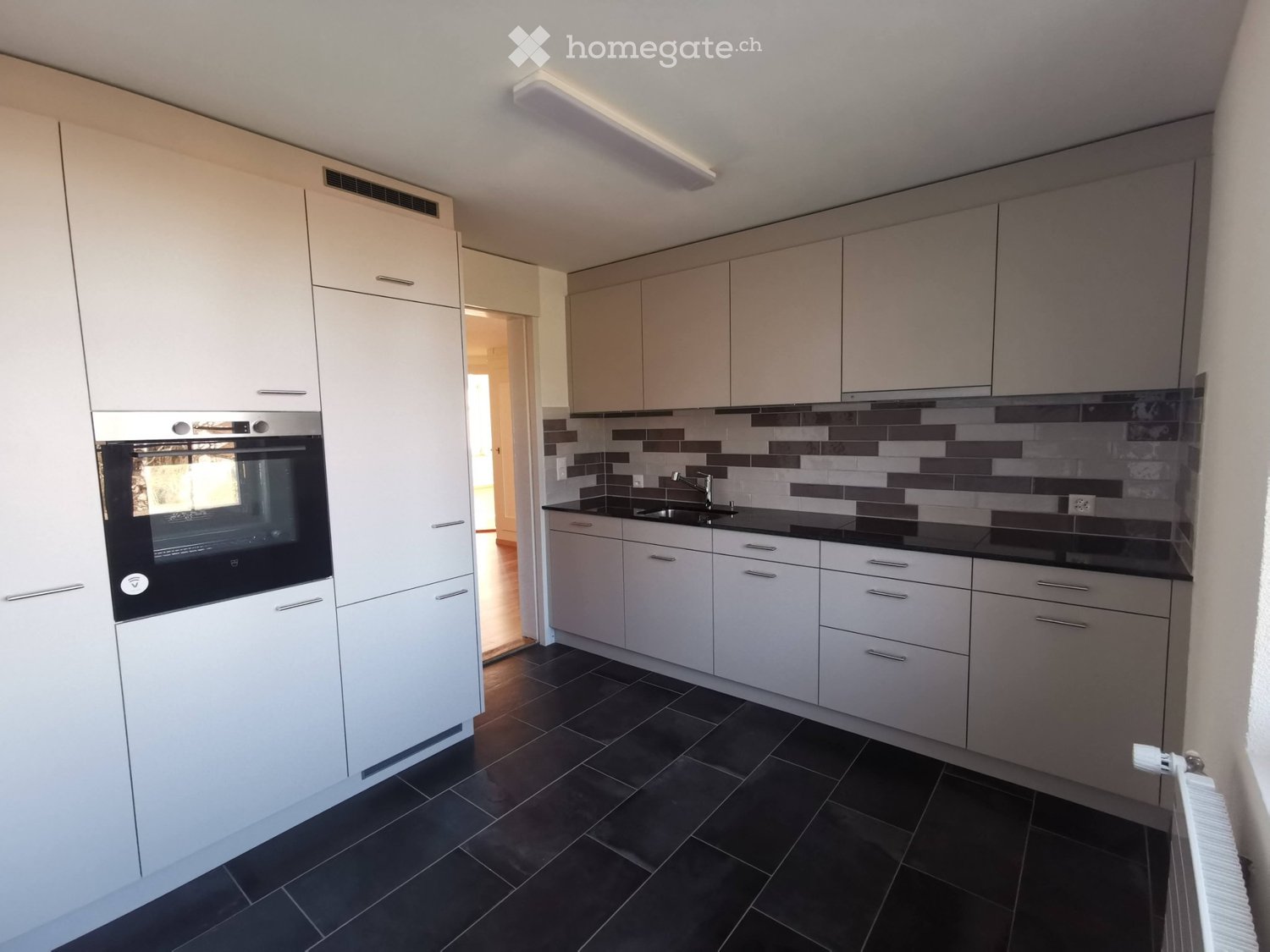Appartamento di 5 ½ locali, foto 3 di 5