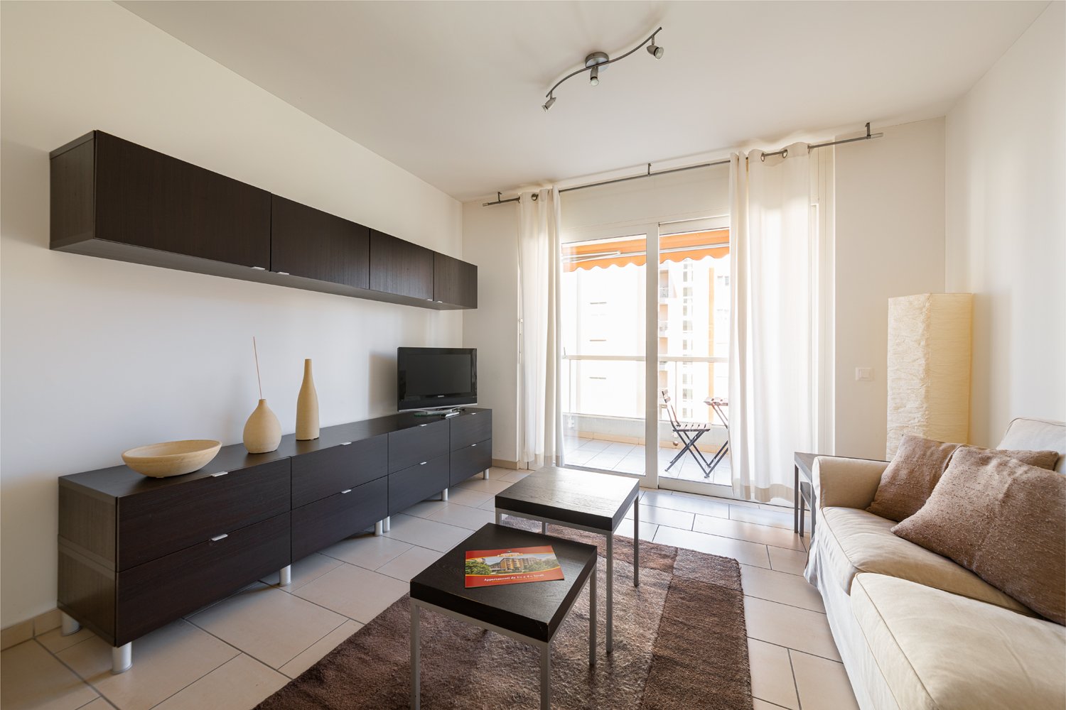 2 ½ rooms furnished flat, foto 2 di 10