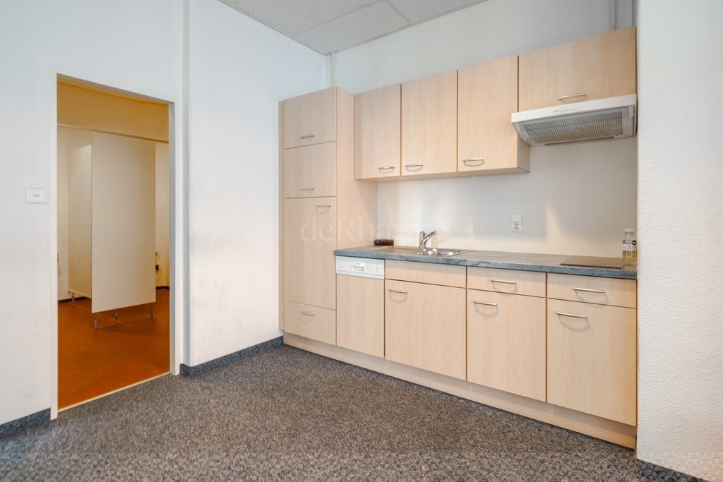 551m² ufficio