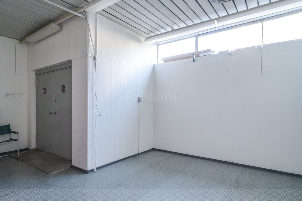 551m² ufficio