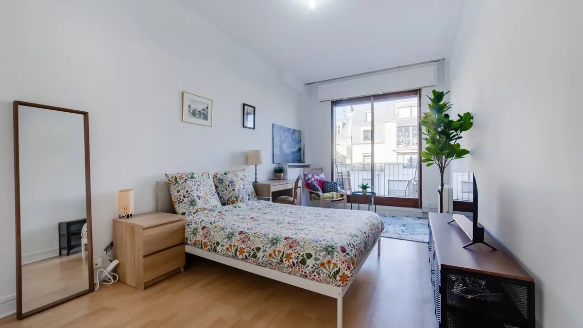 Bello appartamento con grande terrazza centro di Rolle, immobile nuovo