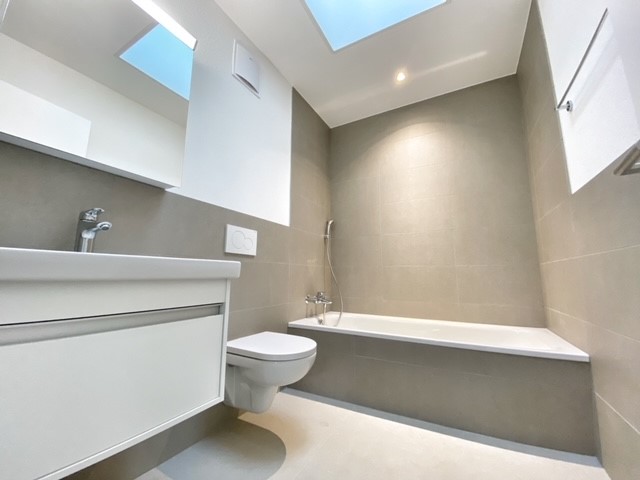 Appartamento attico di 3 ½ locali, foto 5 di 8