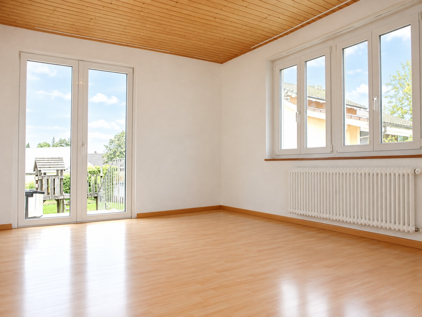 Casa unifamiliare di 6 ½ locali, foto 2 di 10