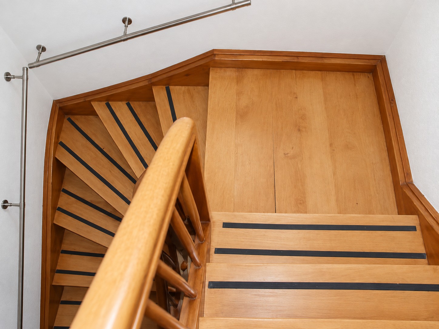 Casa unifamiliare di 6 ½ locali, foto 7 di 10