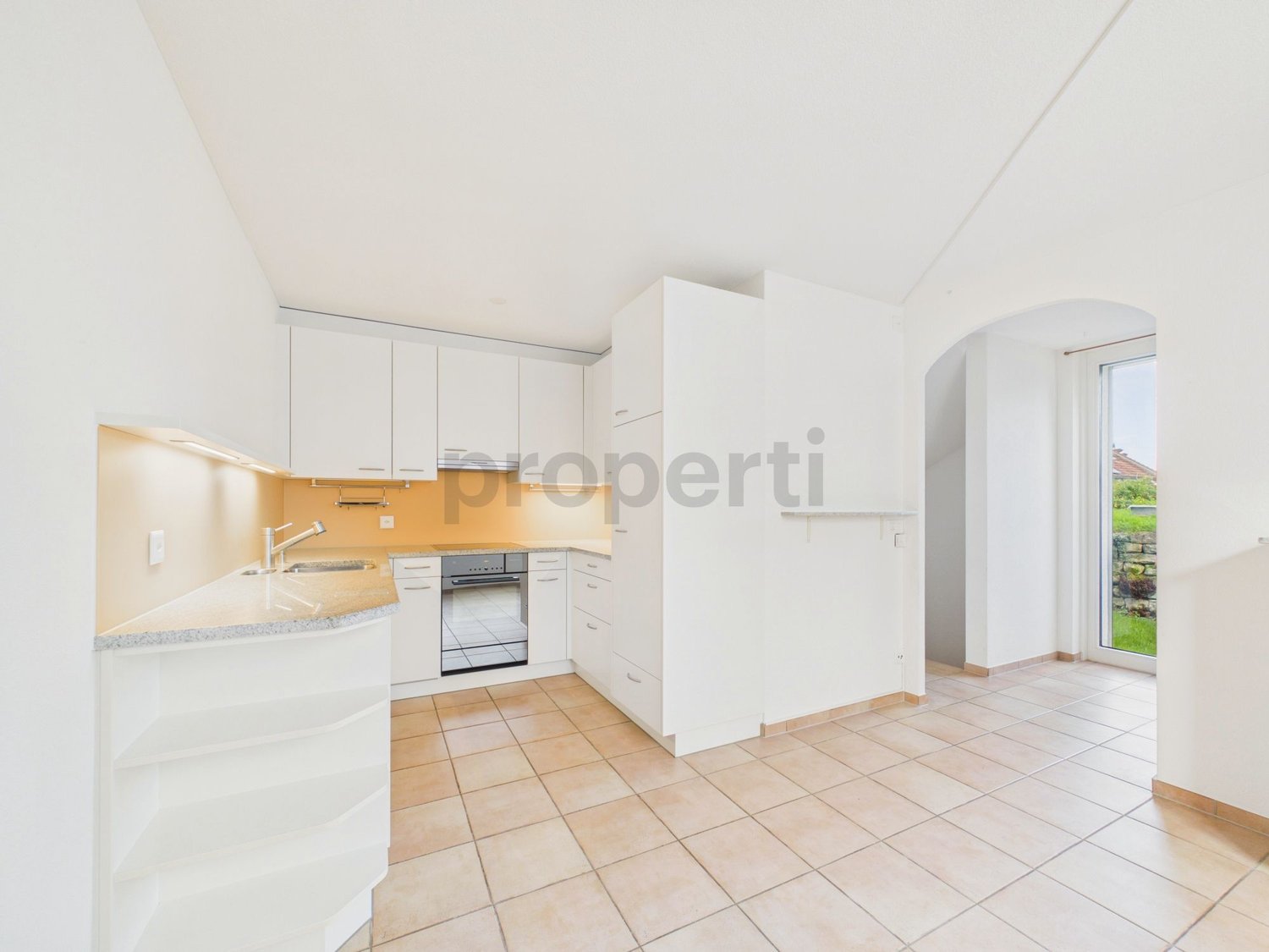 Casa a schiera di 7 locali, foto 2 di 8