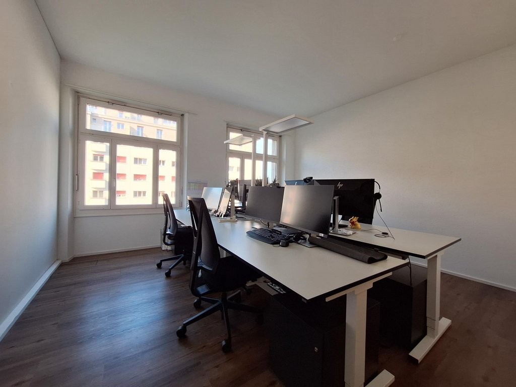 195m² ufficio, foto 5 di 9