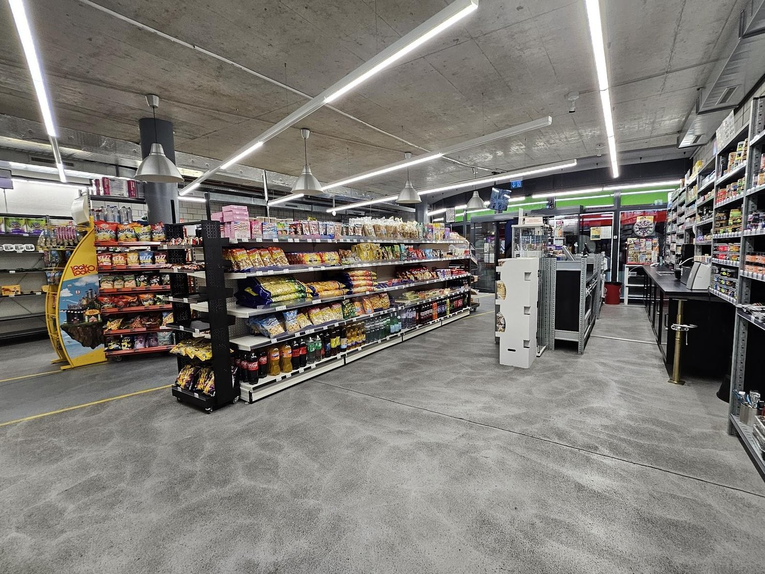 Negozio di 250m²