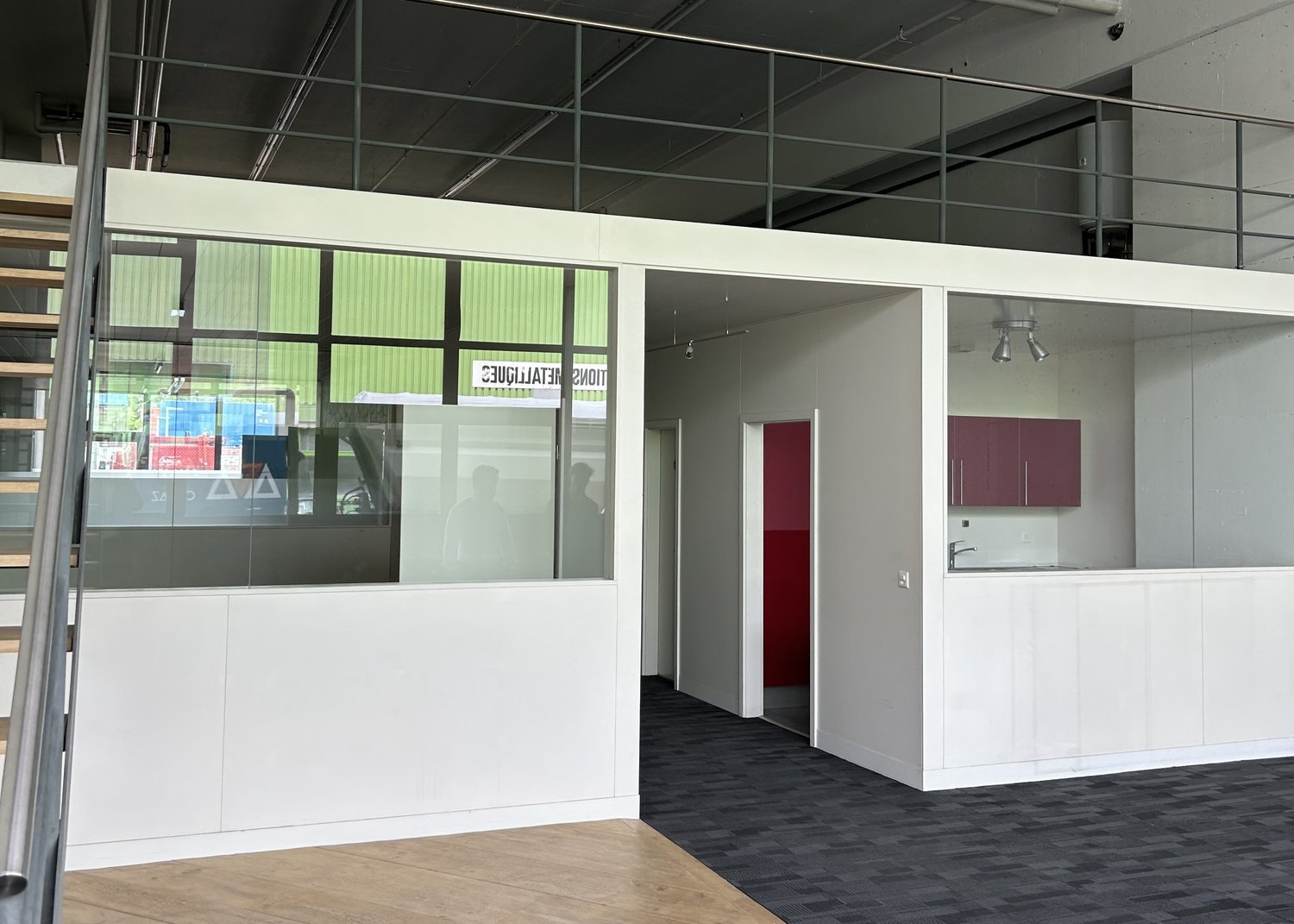 176m² oggetto industriale
