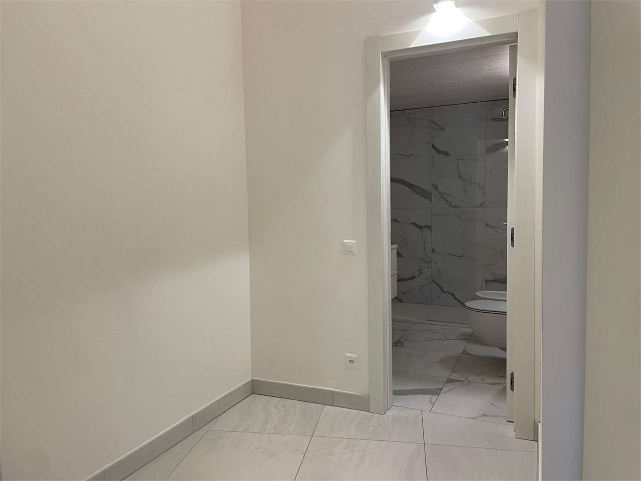 2 ½ rooms apartment, foto 5 di 10