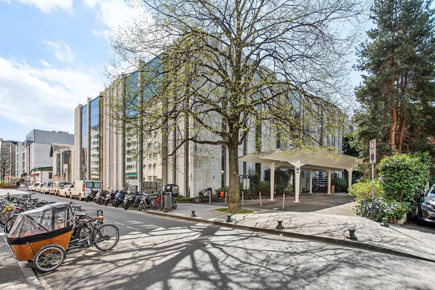 1000m² ufficio