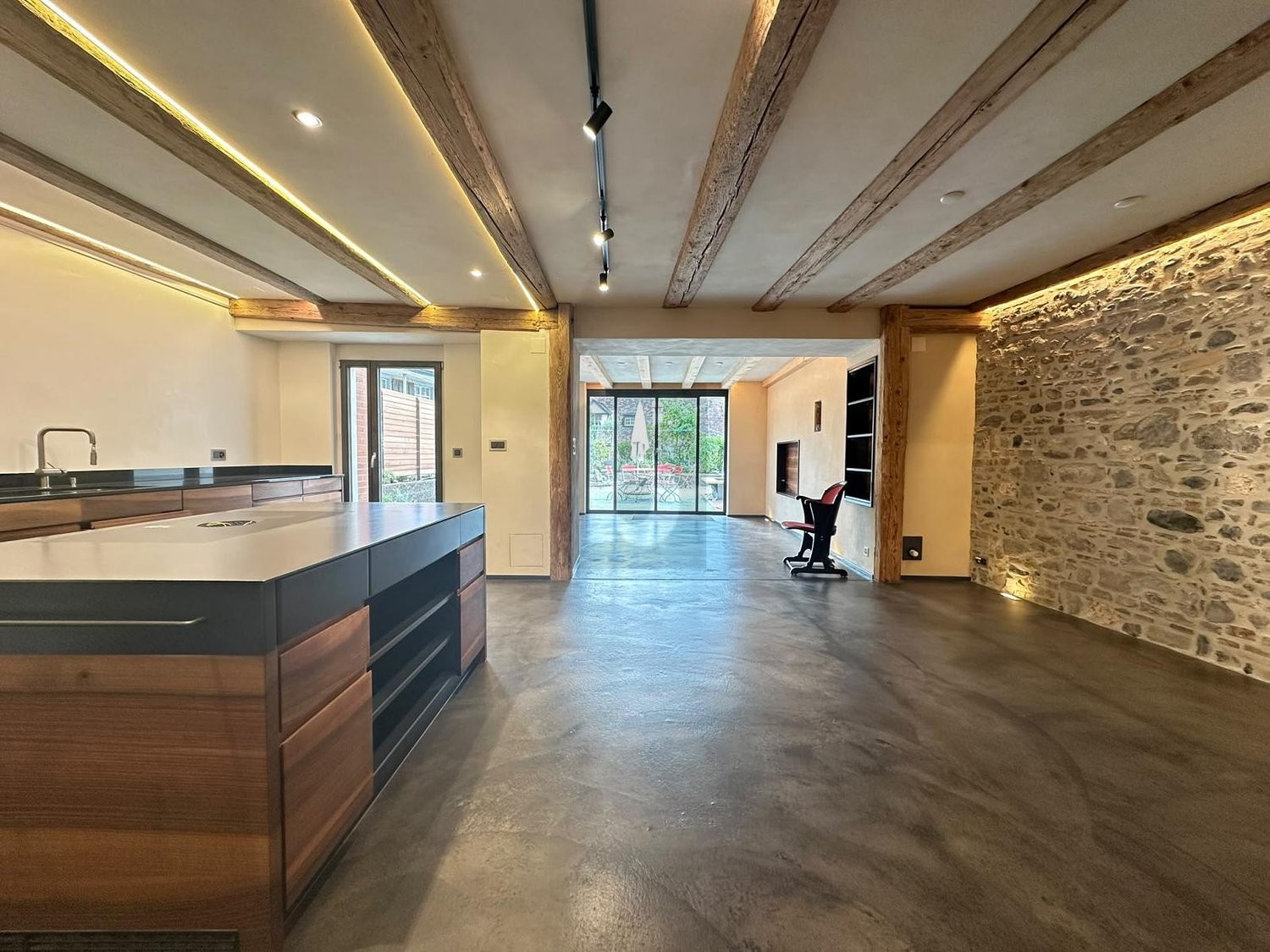 appartamento con terrazza di 3 ½ locali