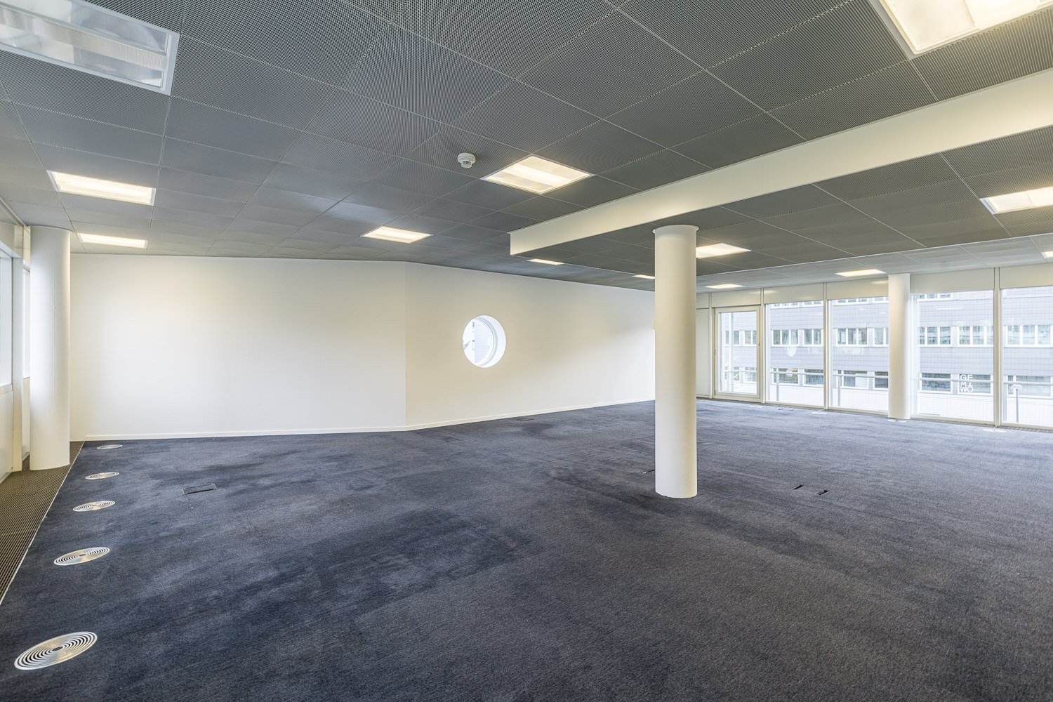 104m² bureau