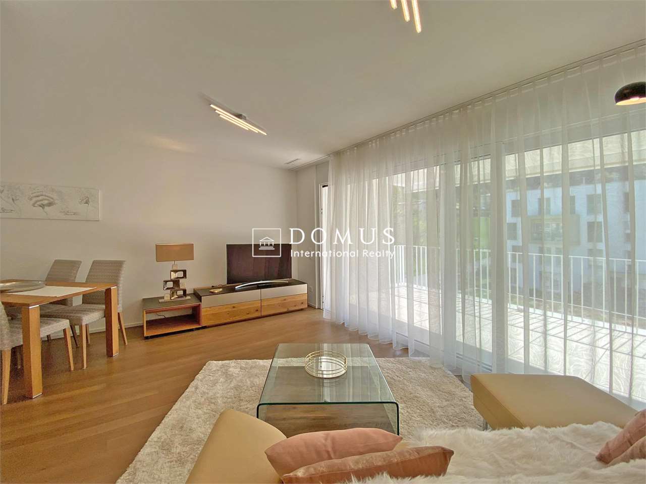 2 ½ rooms apartment, foto 2 di 10