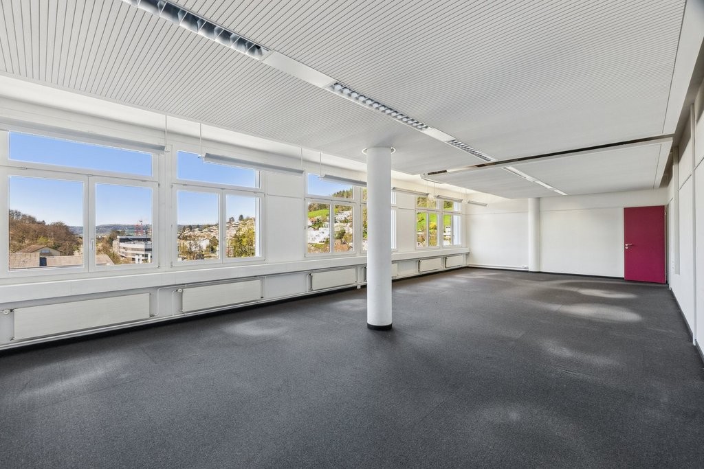 1256m² commerciale