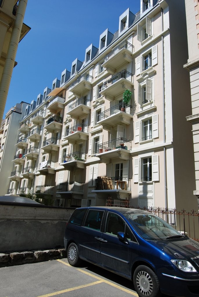 16m² commercial
