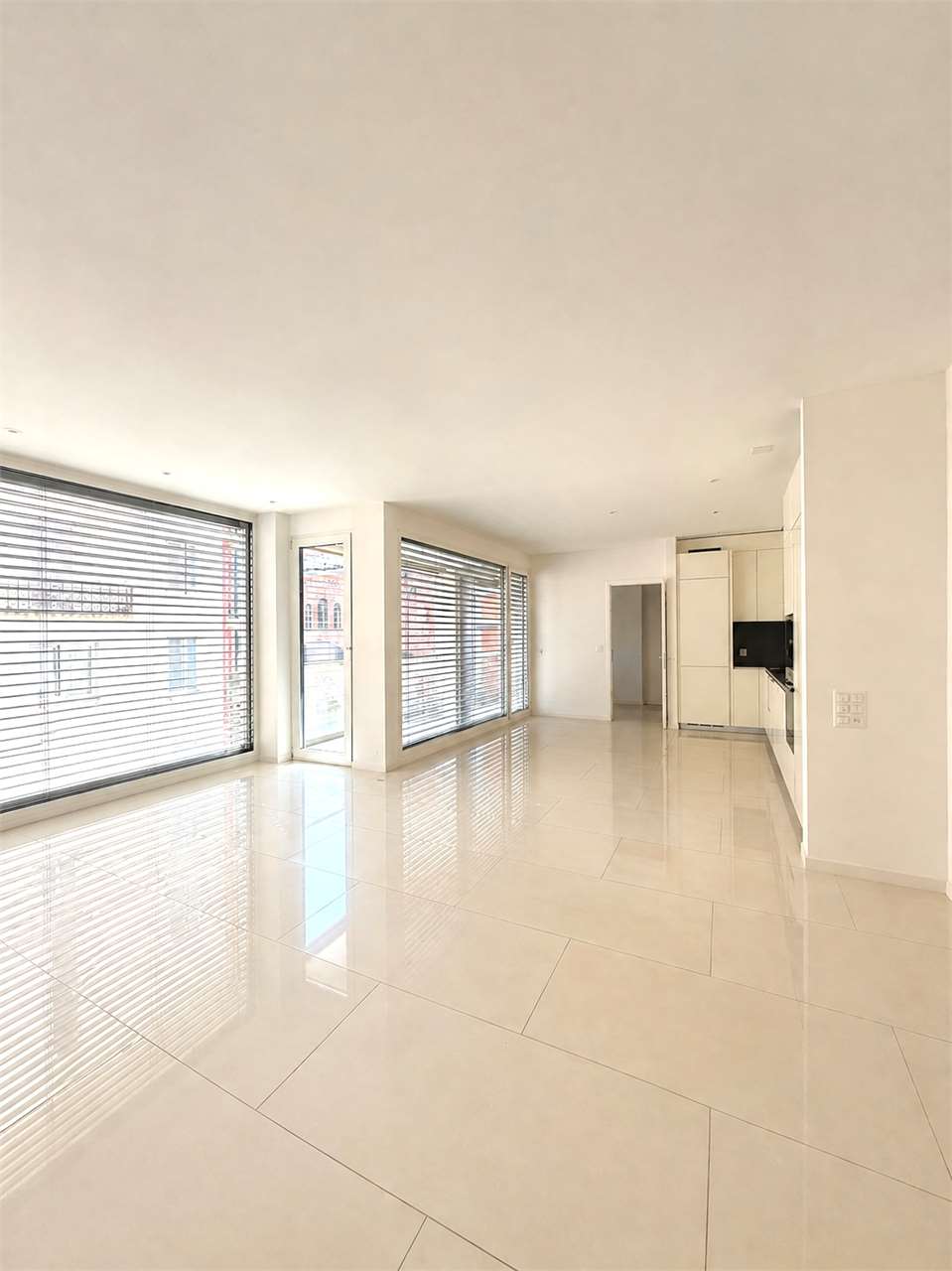 3 ½ rooms apartment, foto 2 di 9