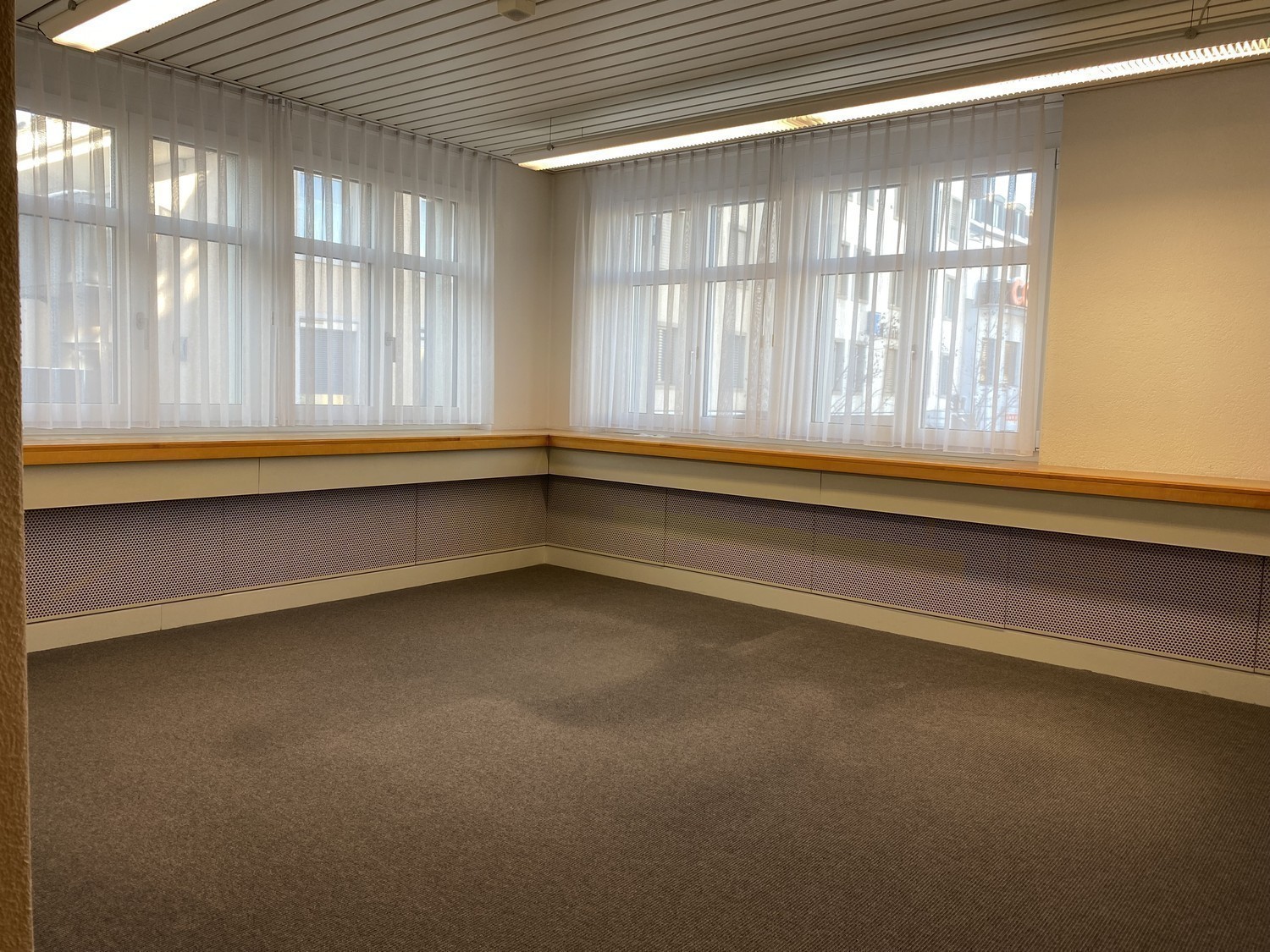 162m² commerciali