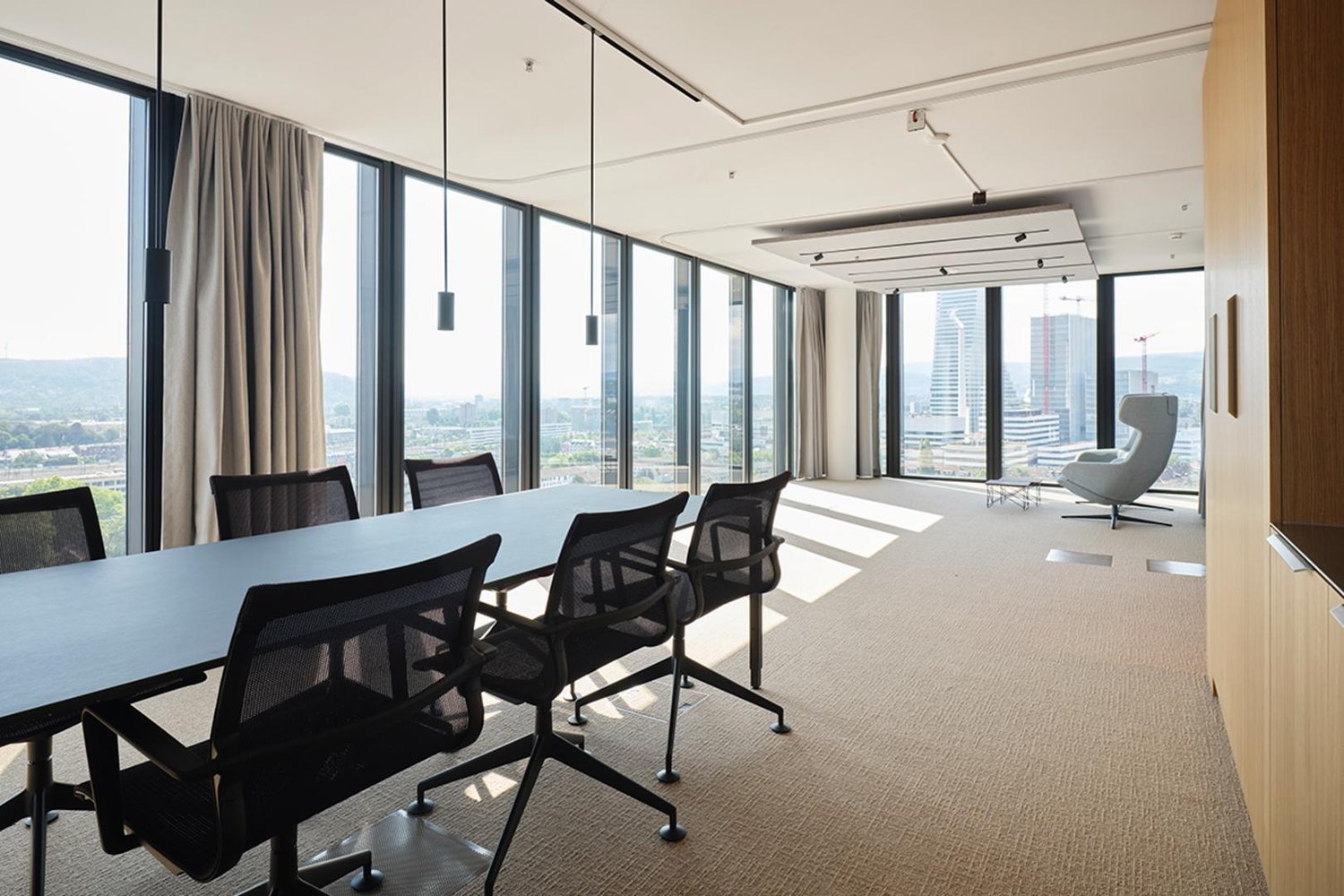 669m² de bureaux