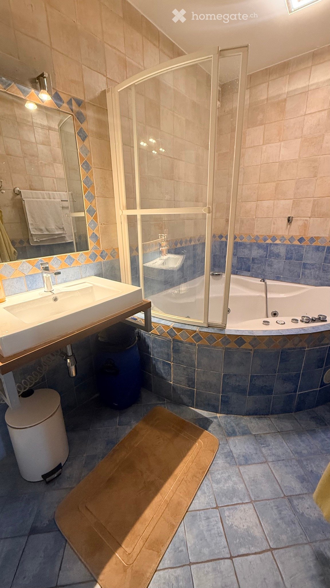1 room single room
