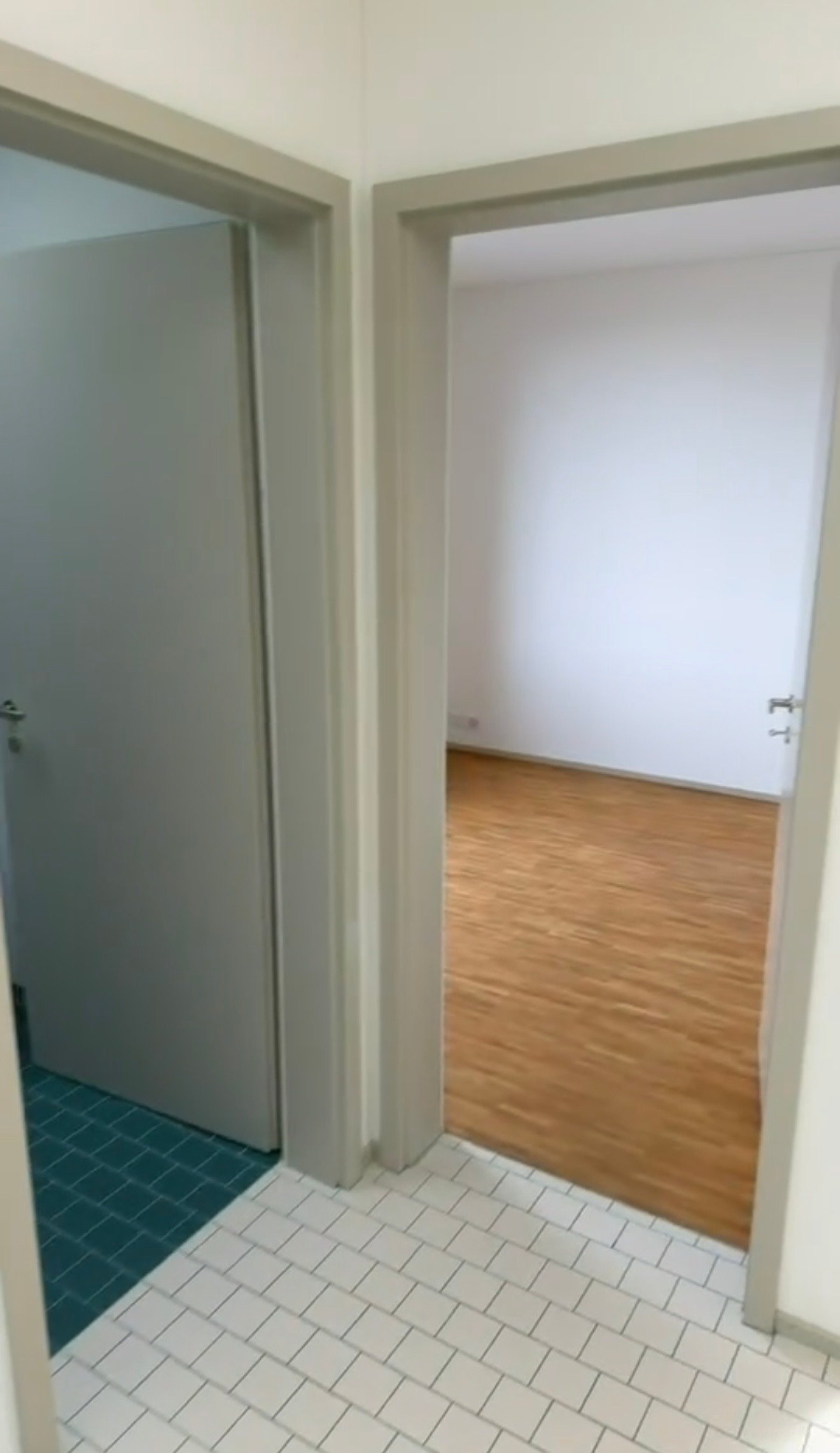Stanza in un appartamento condiviso, foto 3 di 3
