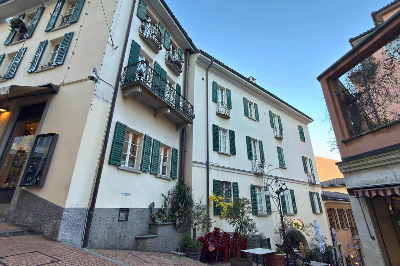 Appartamento di 7 ½ locali, foto 1 di 6