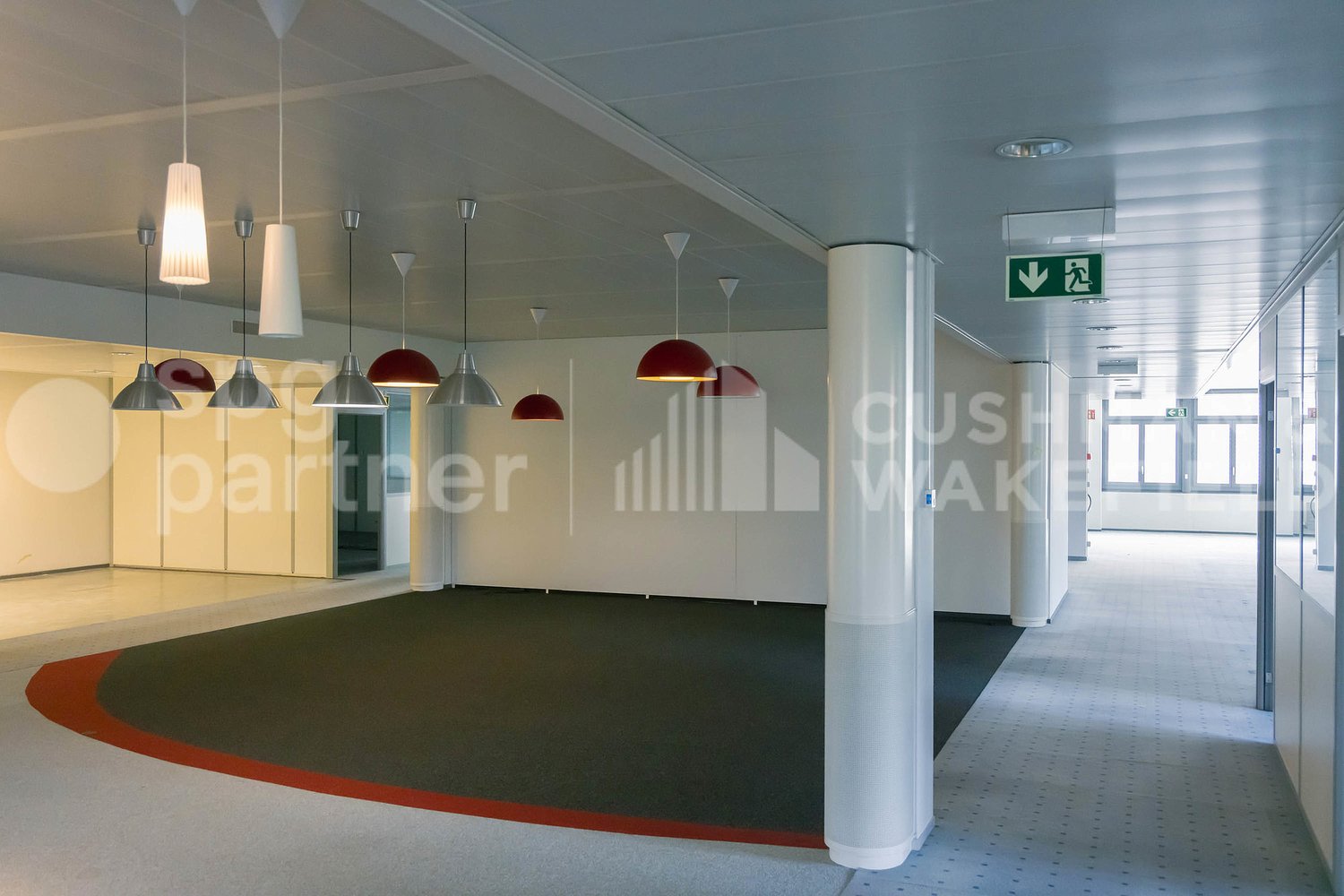 2800m² commerciale