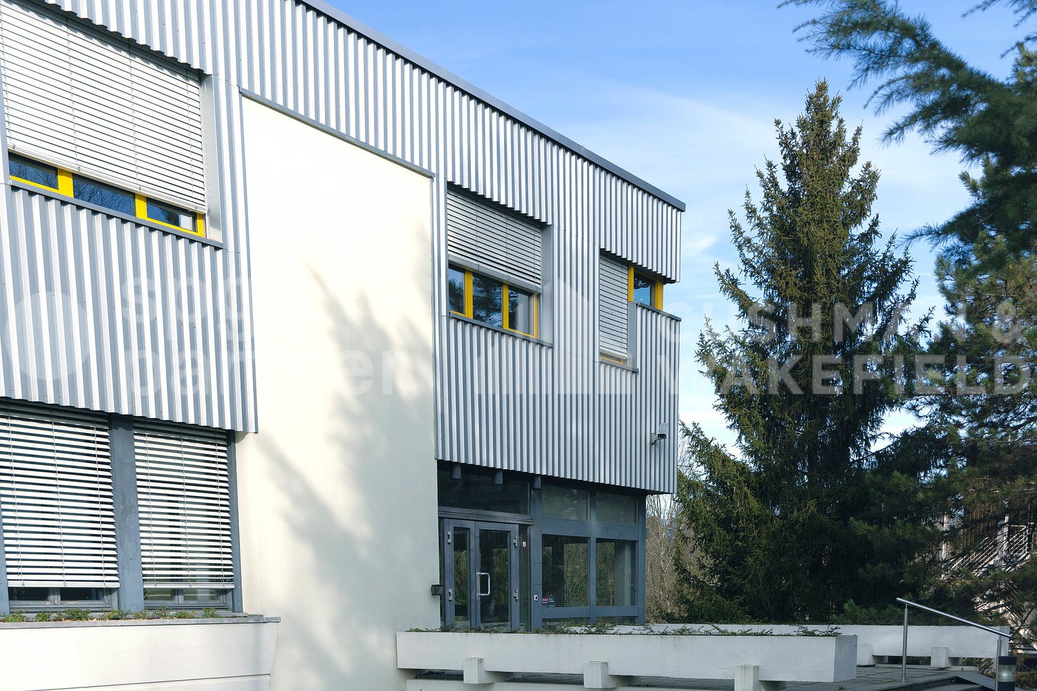 2800m² commerciale