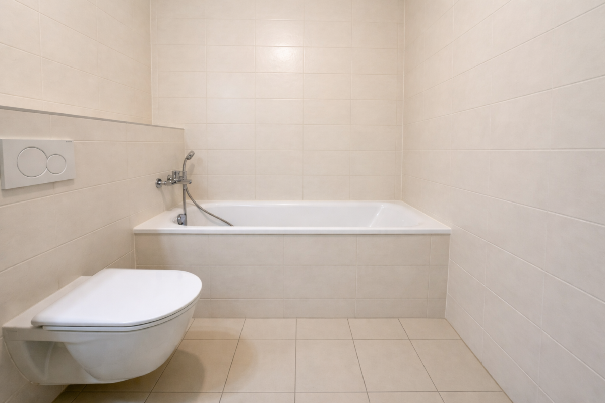 5 rooms apartment