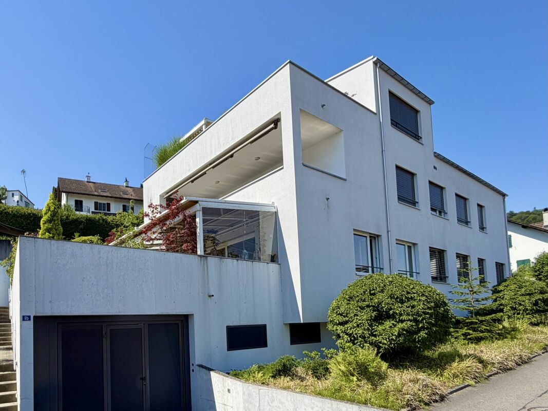 Appartamento mansardato di 2 ½ locali, foto 1 di 10