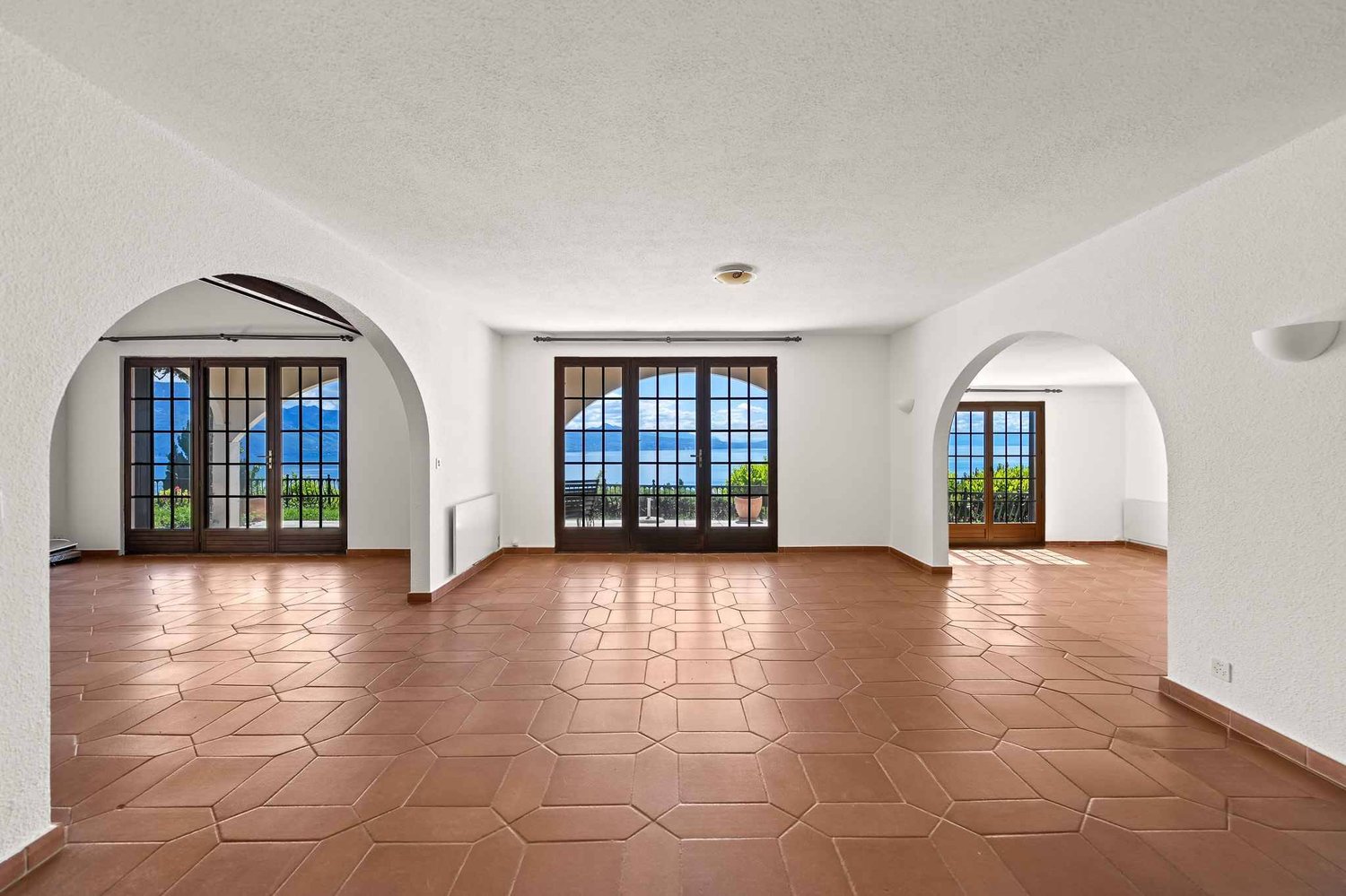Villa di 6 ½ locali, foto 2 di 10