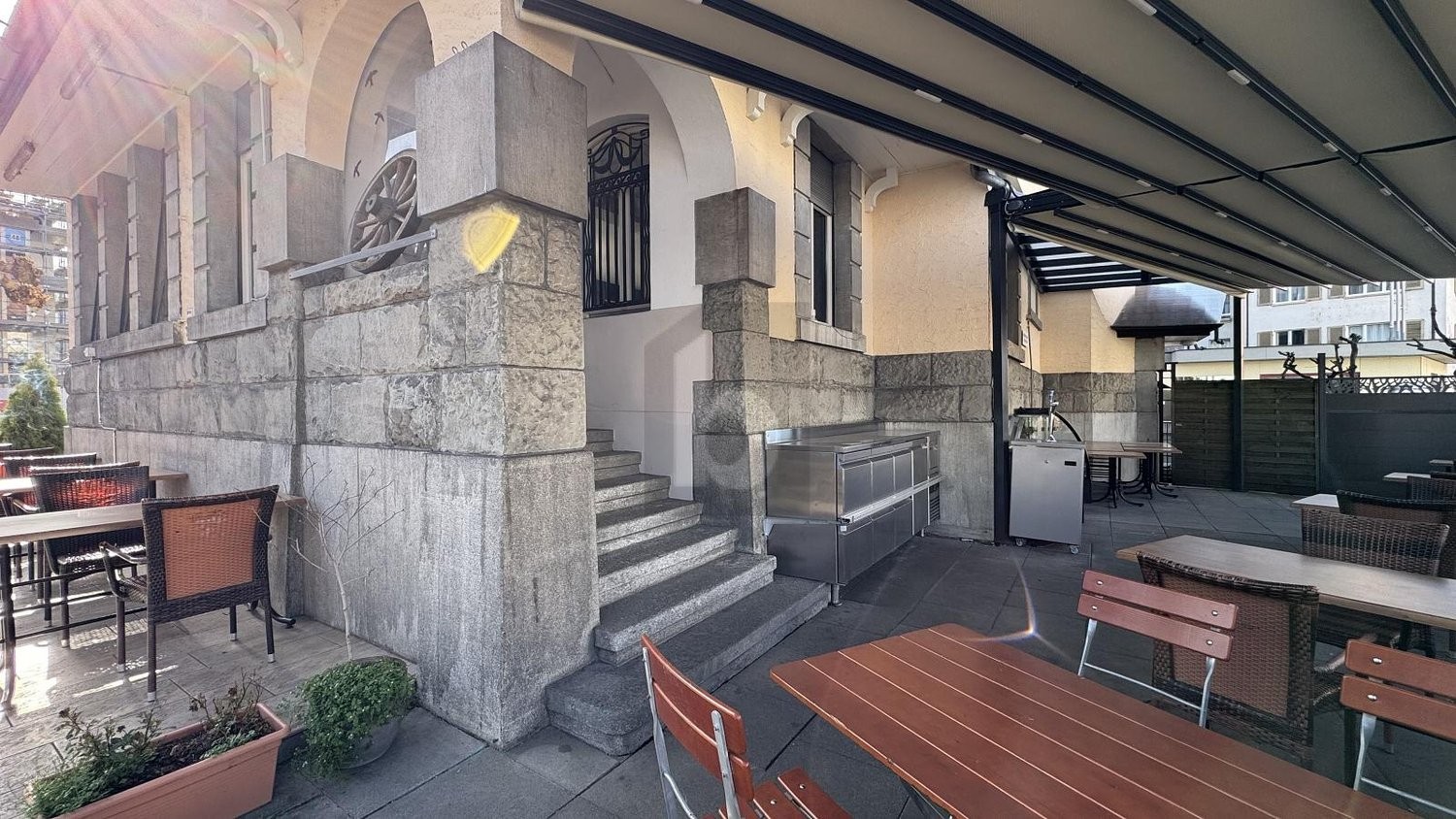 Ristorante di 235m²
