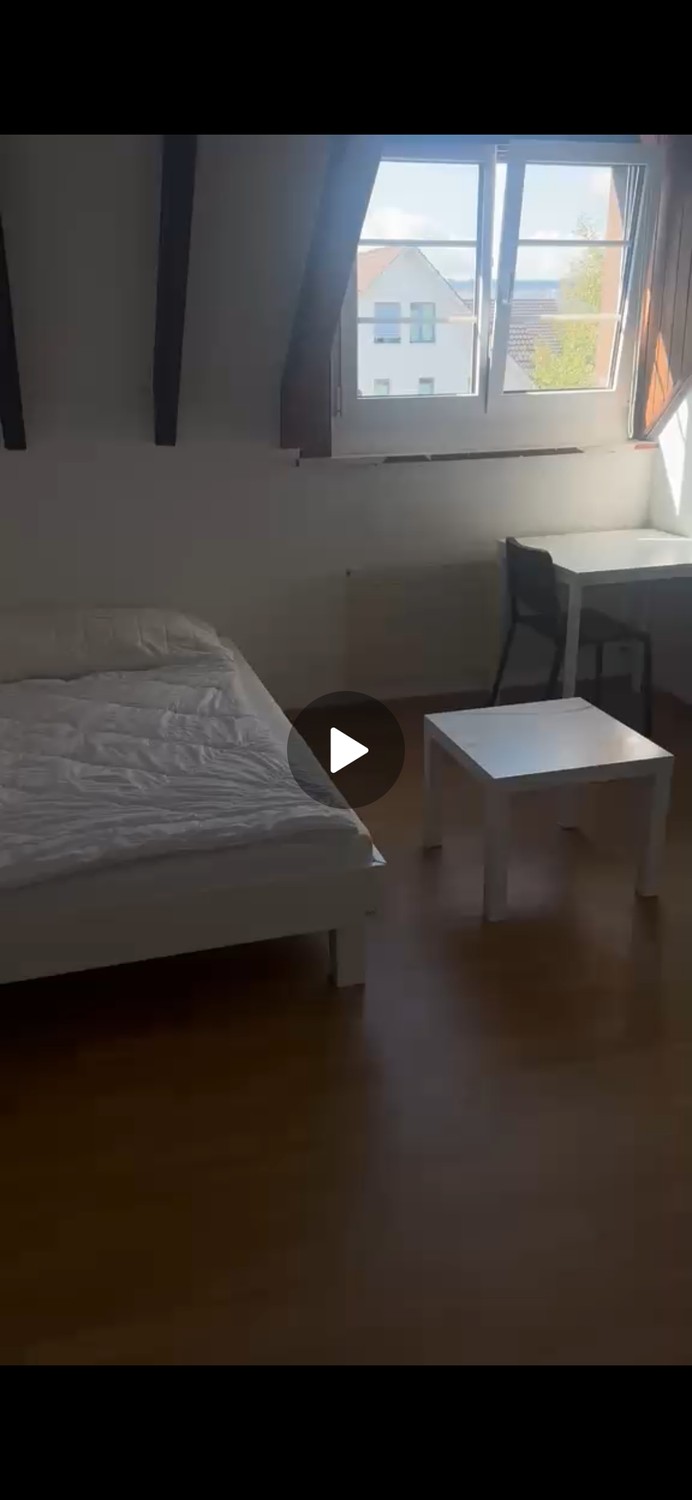 Stanza in un appartamento condiviso