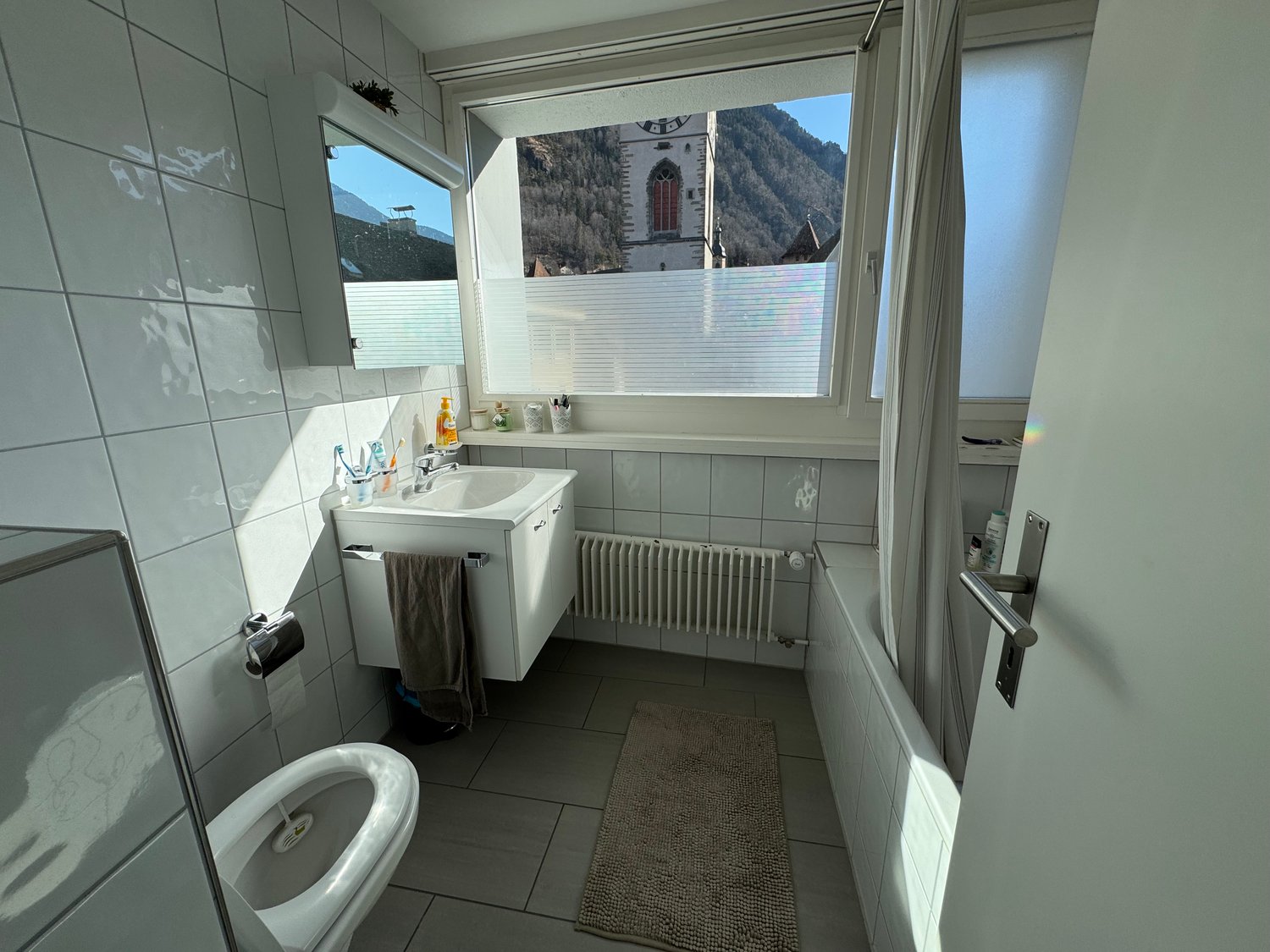 Camera in un appartamento condiviso, foto 8 di 10