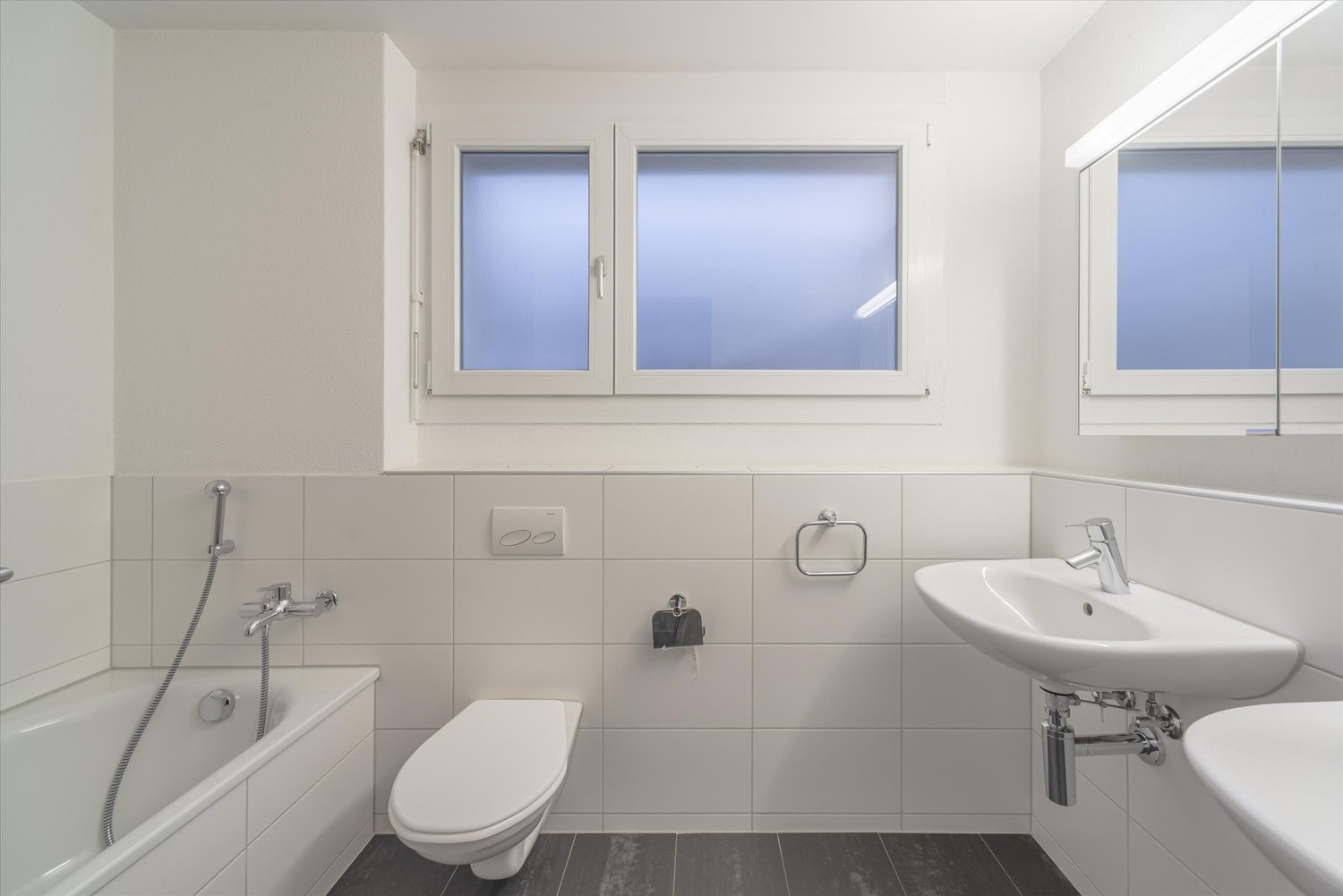 Appartamento mansardato di 3 ½ locali, foto 5 di 9