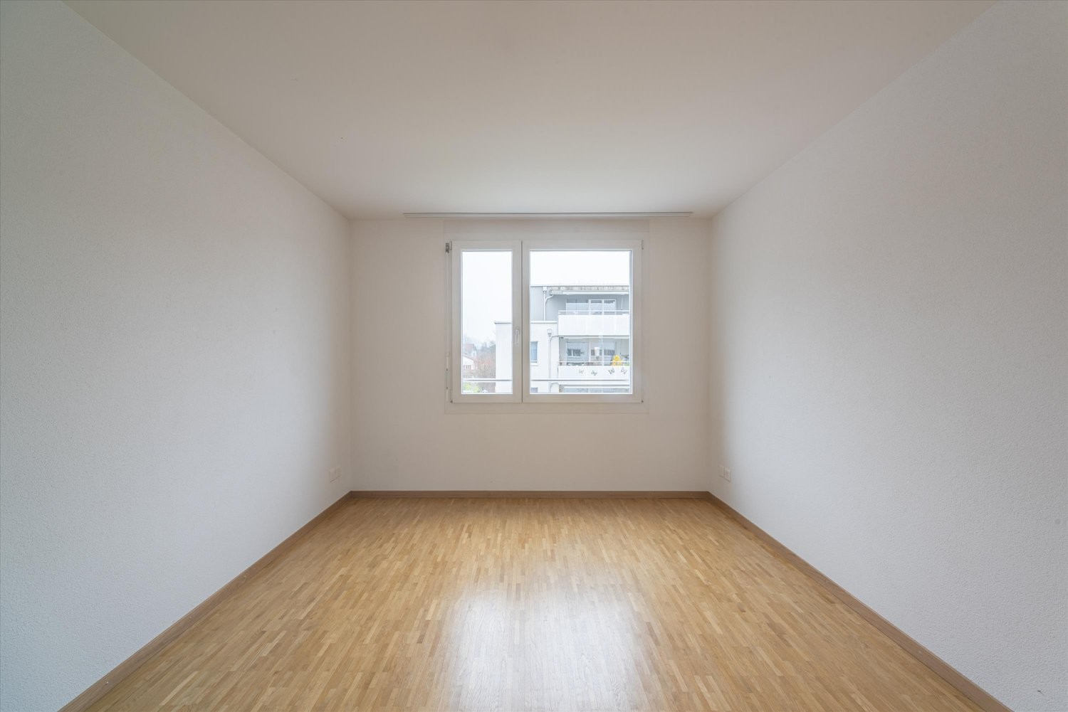 Appartamento mansardato di 3 ½ locali, foto 8 di 9