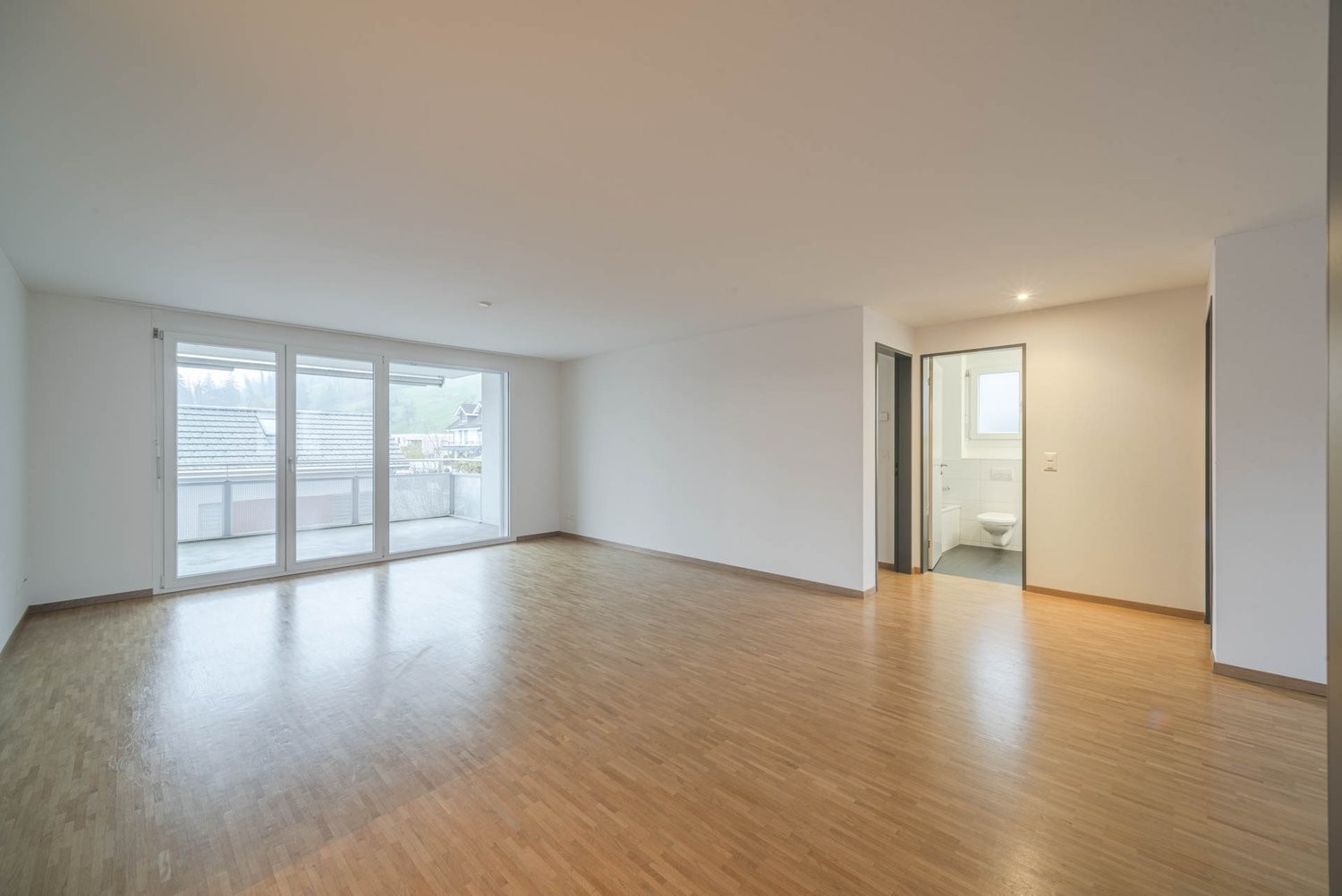 Appartamento mansardato di 3 ½ locali, foto 1 di 9