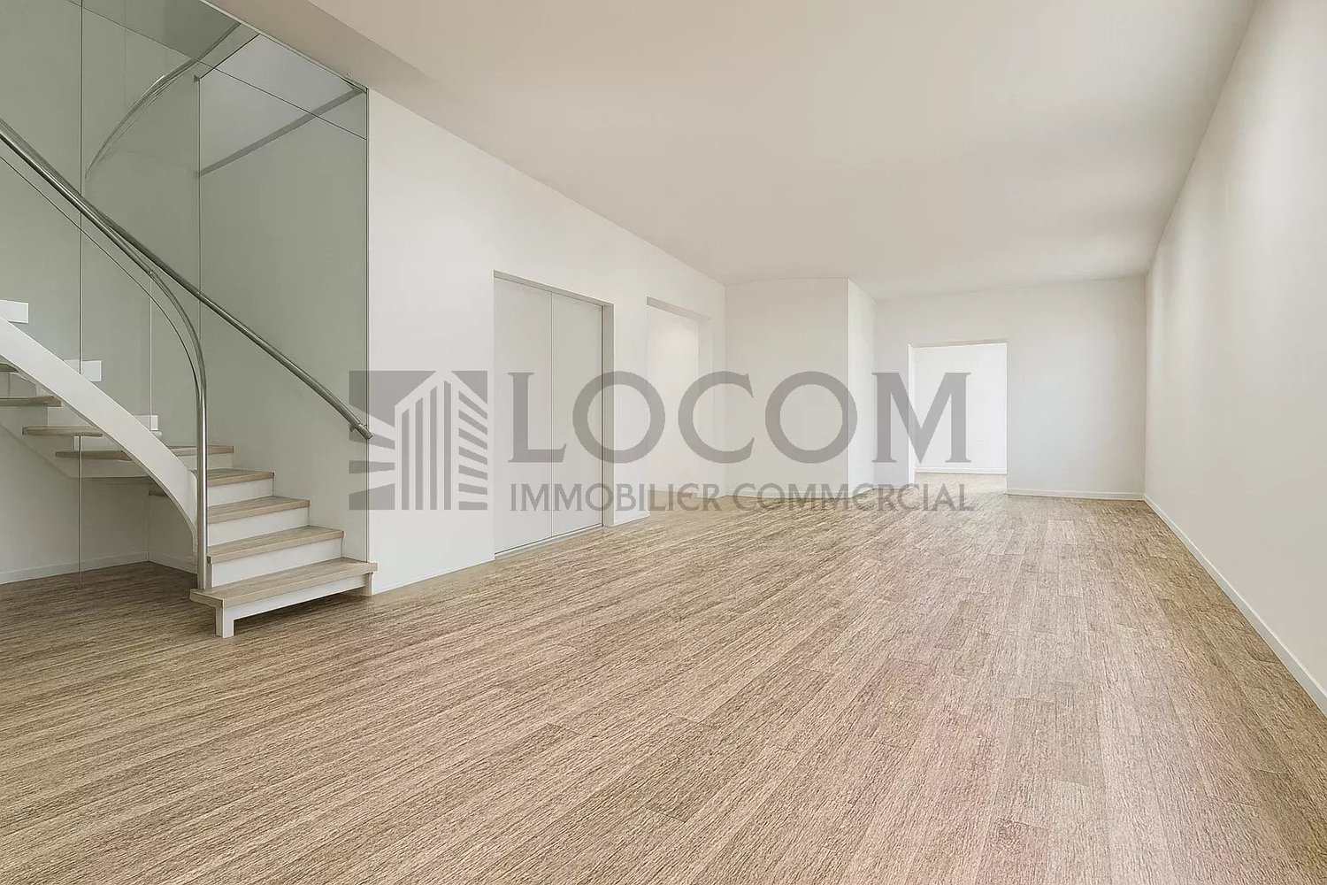 negozio di 564m²