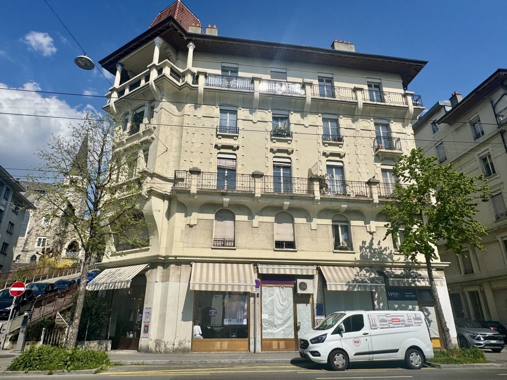 appartamento di 2 locali, foto 1 di 2