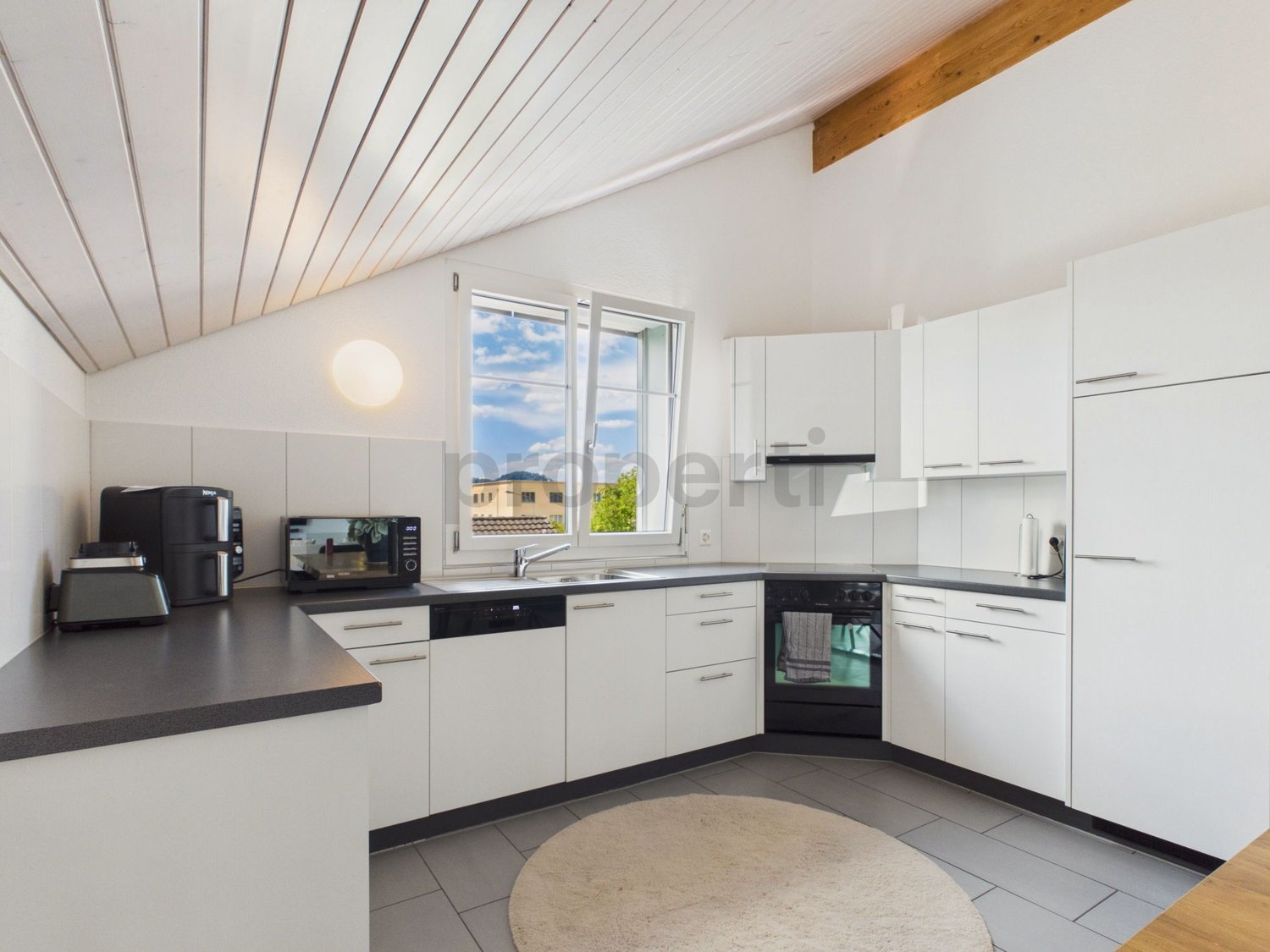 Attico di 2 ½ locali, foto 5 di 10