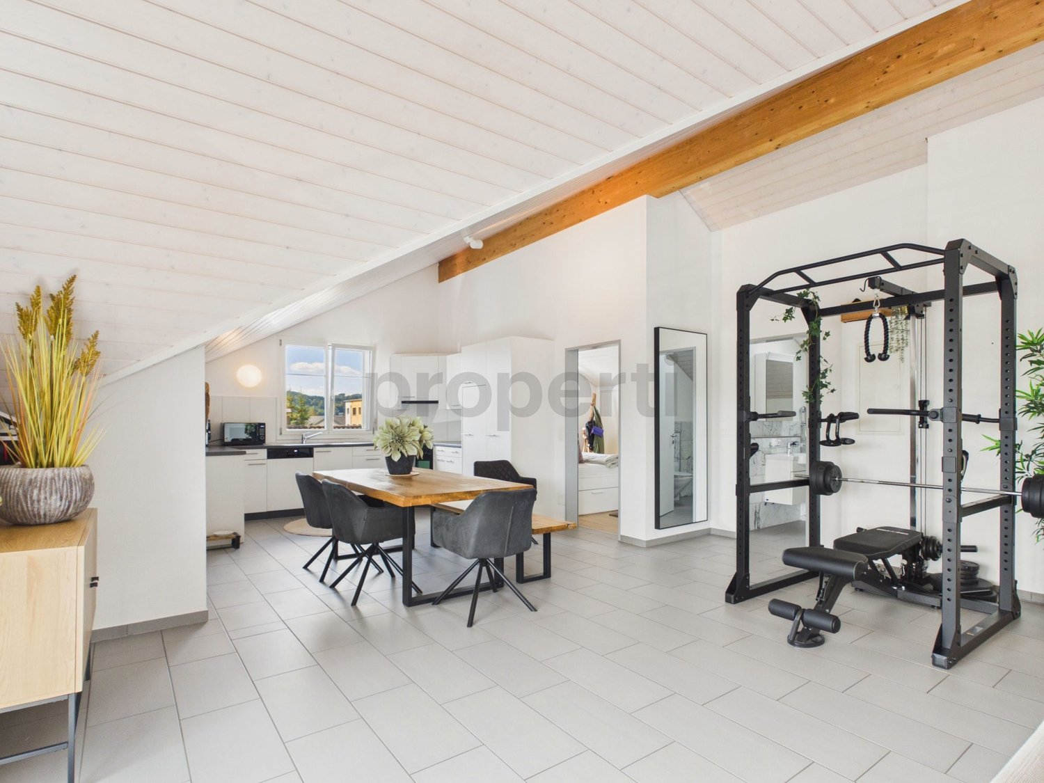 Attico di 2 ½ locali, foto 4 di 10