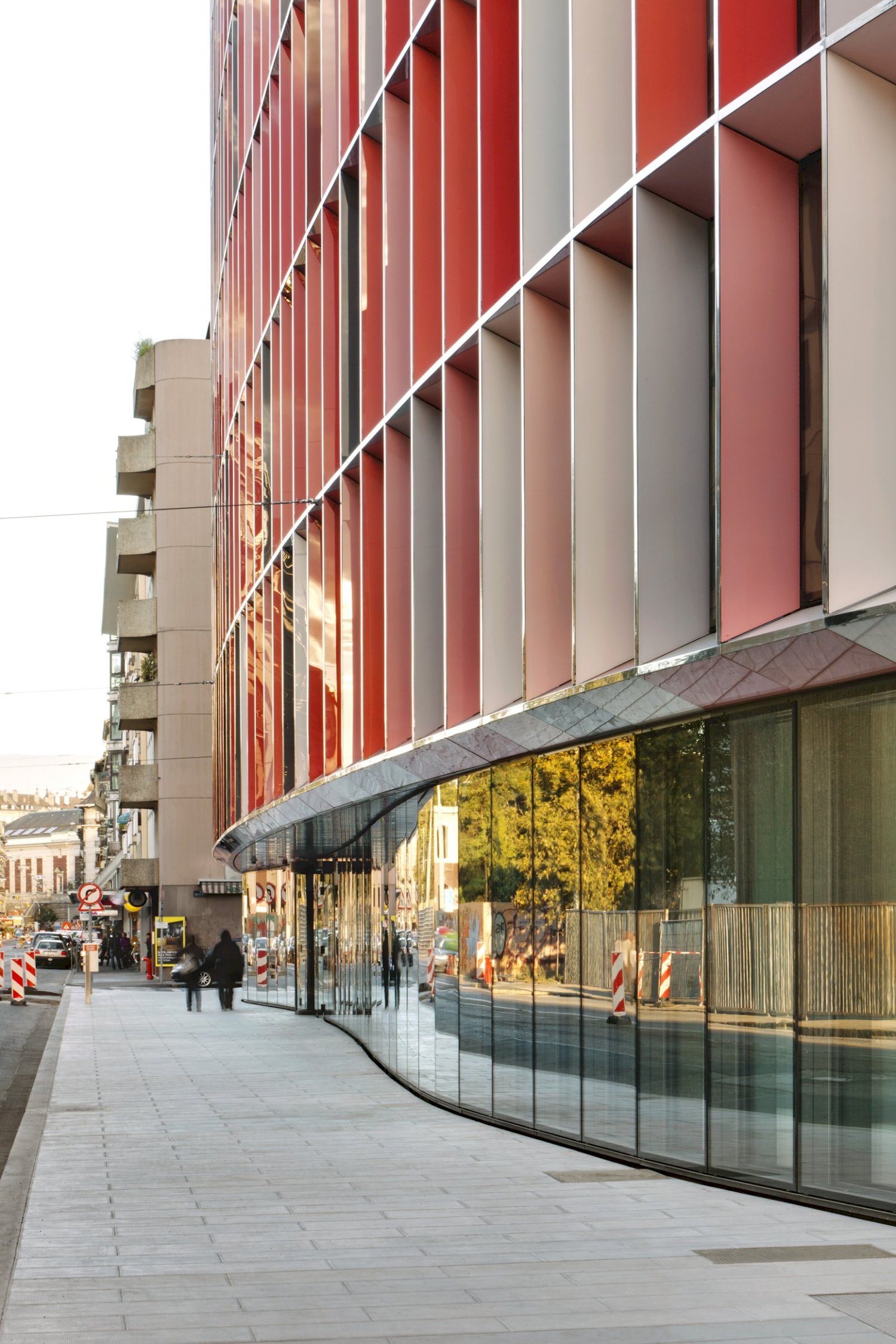 890m² ufficio