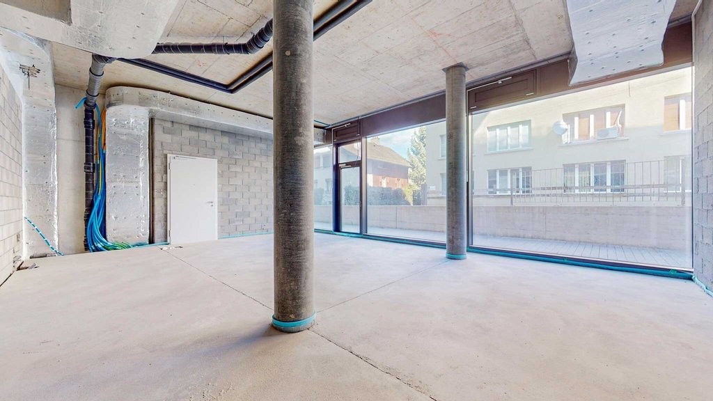 63m² negozio