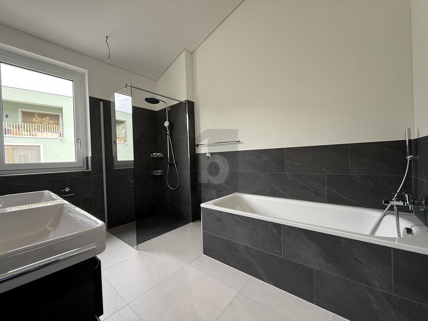 Attico di 3 ½ locali, foto 3 di 4